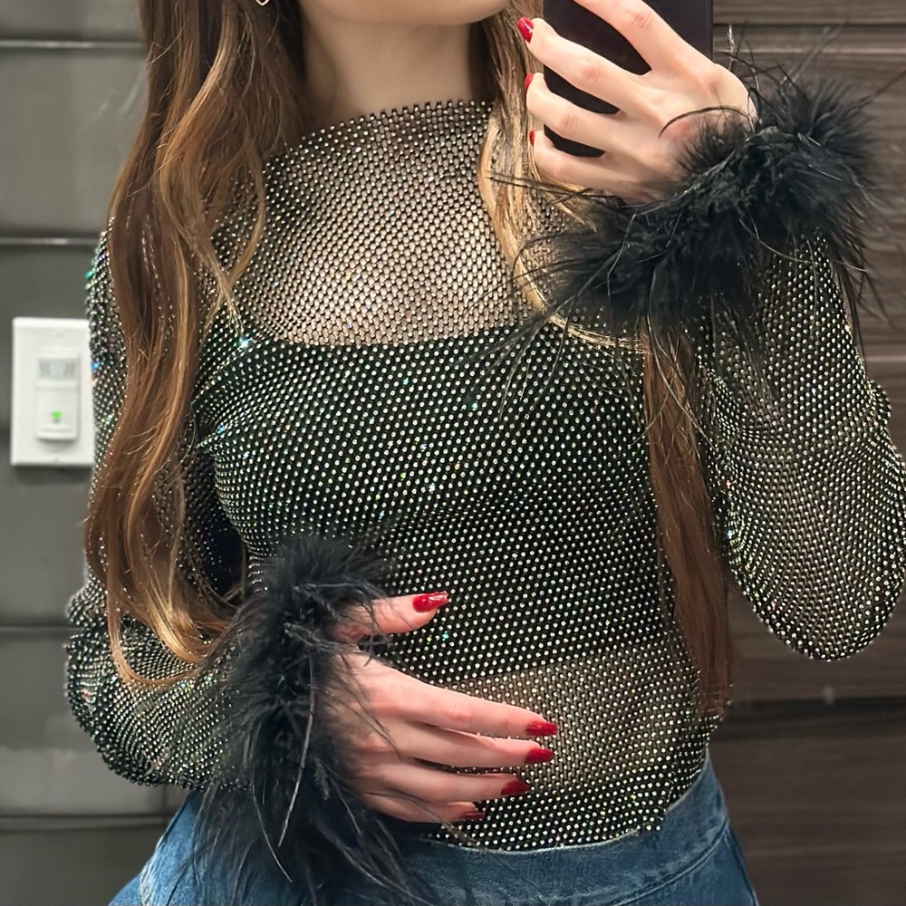 AKIRA top